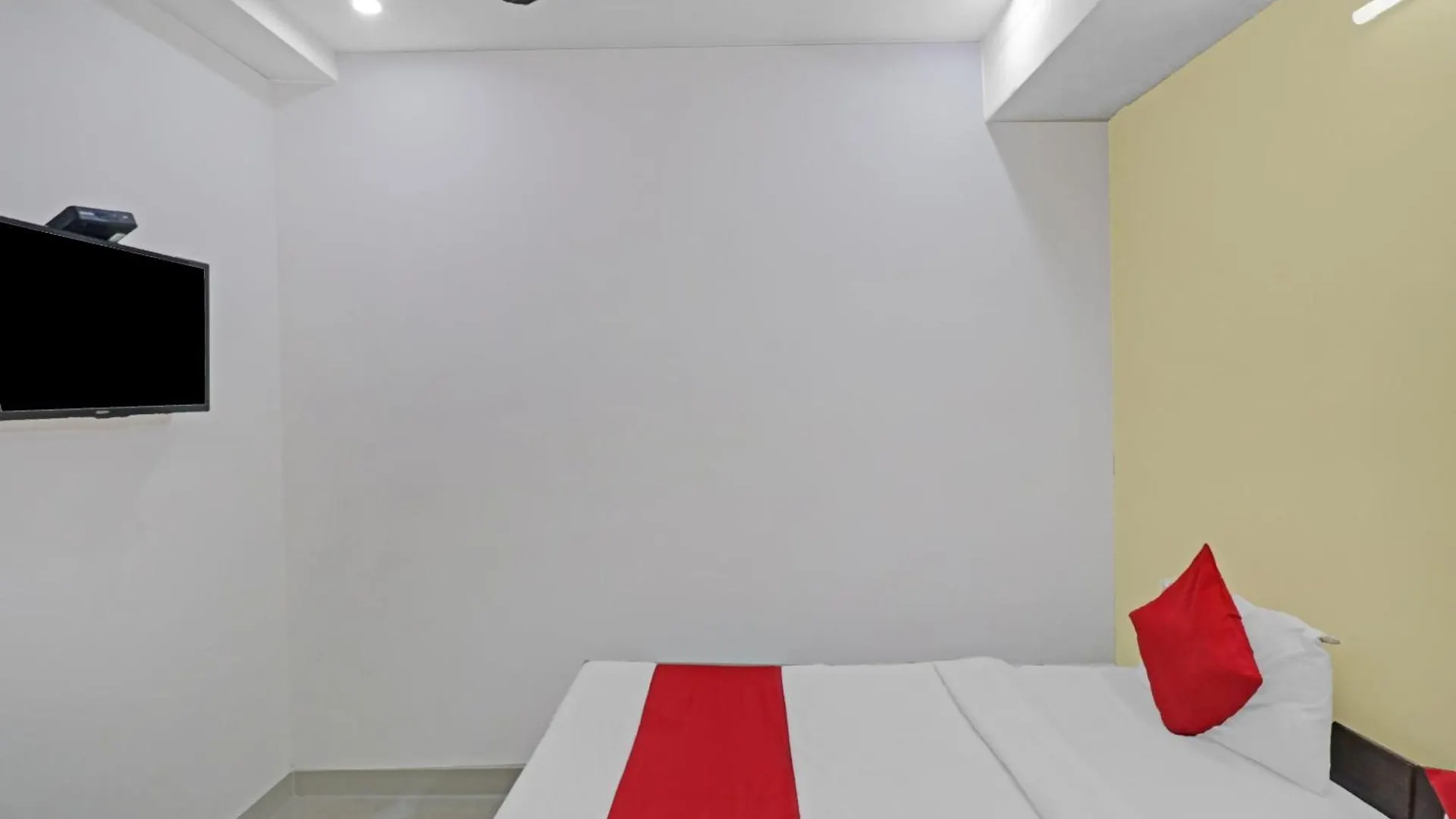Hotel O Silver Stays 델리