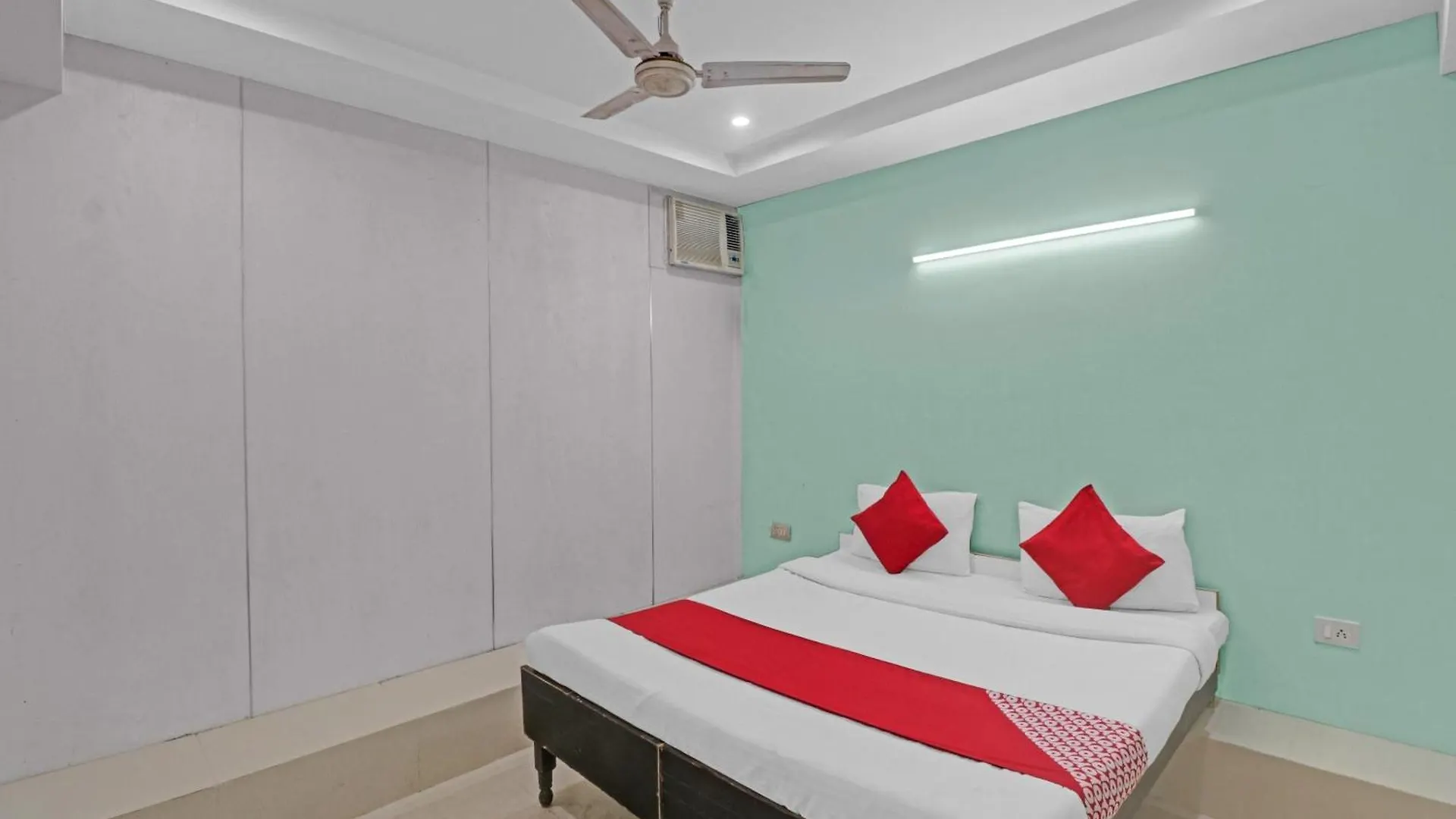 ***  Hotel O Silver Stays 델리 인도